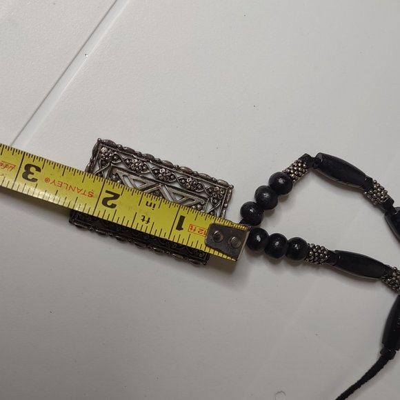 Rectangular Silver Tone Pendant Necklace With Black Beads 25 Inches Long - Picture 8 of 10